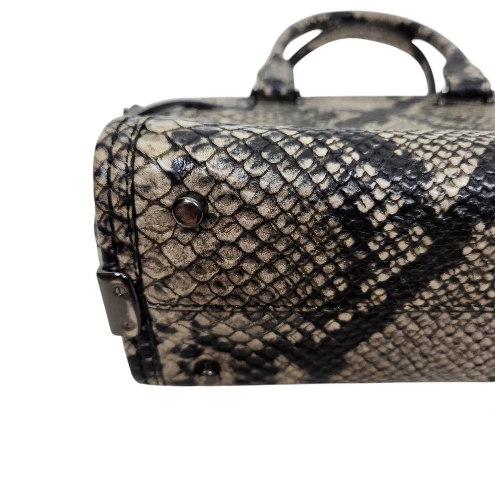 COACH Swagger Satchel Bag Womens Small Beige Snakeskin Leather Top Handle